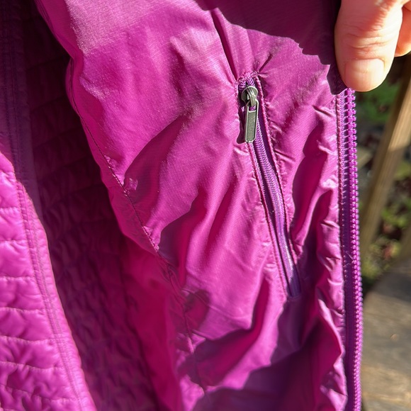 Patagonia vintage fall 2013 long puffer parka deep plum size Small - Picture 4 of 8